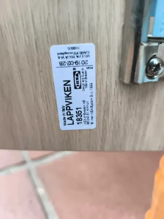 Mueble TV madera blanco y marrón