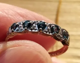 Anillo oro 9ct zafiros y diamantes