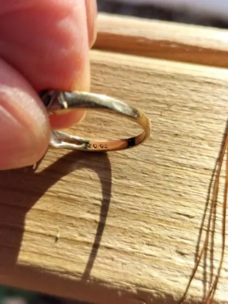 Anillo oro 9ct zafiros y diamantes