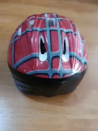 Casco bici Spiderman infantil