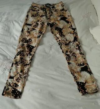 Pantalón Lois estampado