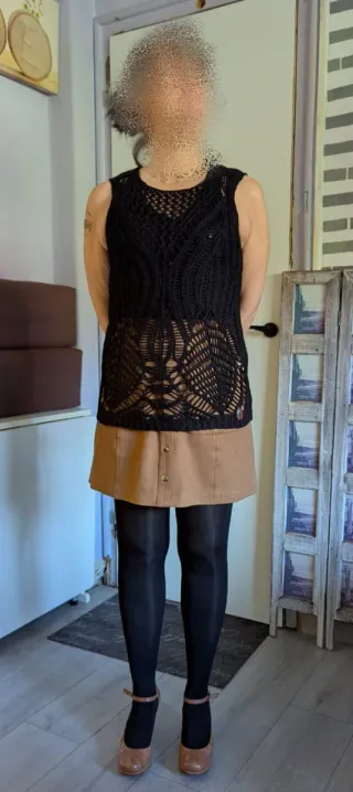 Falda marrón con botones