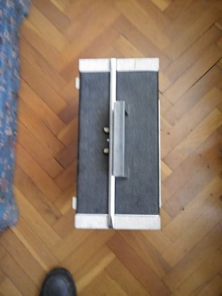 Tocadiscos Vintage Gris y Negro