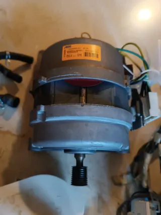 Motor Lavadora Whirlpool AWZ 614 E