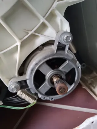 Motor Lavadora Whirlpool AWZ 614 E