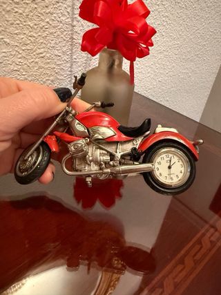 Miniatura Moto con Reloj