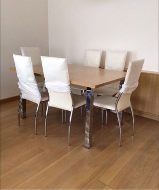 Mesa de comedor, despacho, cocina