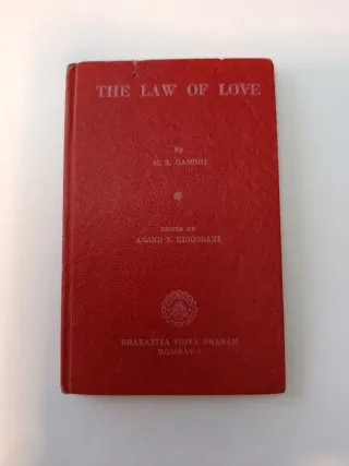 1a EDICIÓN The law of love GANDHI