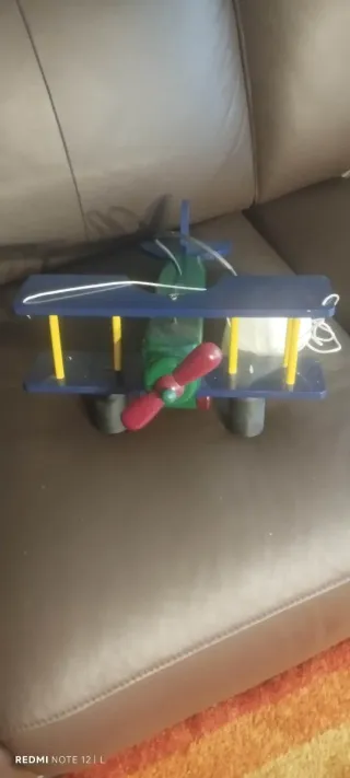 Lámpara infantil avión