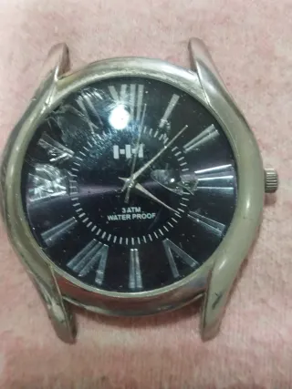 Reloj HHI Negro y Plateado