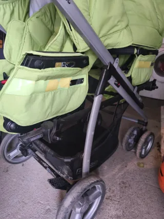 Carro gemelar Bebecar