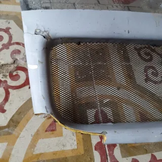 Parrilla, calandra  para Volkswagen Touareg