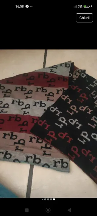 Sciarpa RoccoBarocco grigio e rosso