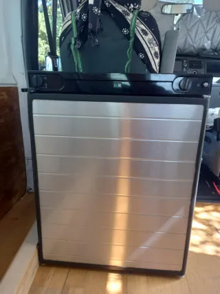 Nevera Dometic Trivalente