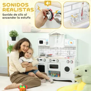 Cocinita infantil de madera