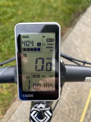 Bicicleta Megamo Dinamik.  Eléctrica Montaña