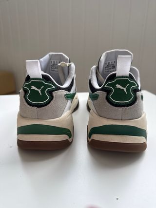 Tenis Puma Blanco y Verde