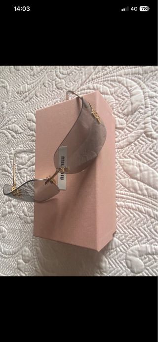 Gafas de sol Miu Miu Aube lentes gris claro