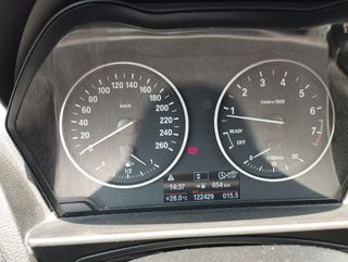 BMW 5 puertas 118i 2015 manual 6 velocidades