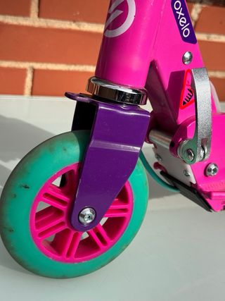Patinete infantil Oxelo rosa y morado