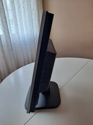 Pantalla LG Flatron L1718S 17