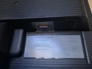 Pantalla LG Flatron L1718S 17