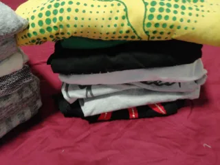 Lote S-M: Jersey y Camisetas