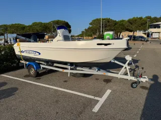 Barco Ribera 450 con remolque