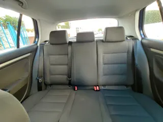 Volkswagen Golf 2005