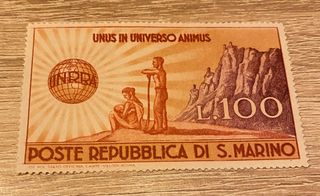 Coppia francobolli San Marino non usati