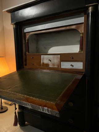 Escritorio francés Imperio, sellos de galería.