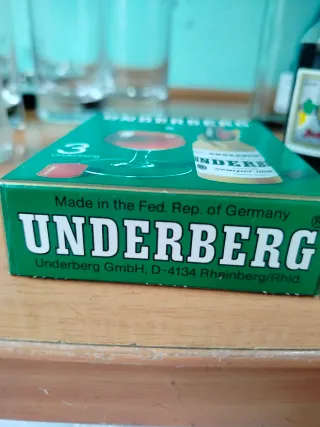 Set di mini bottiglie di liquore