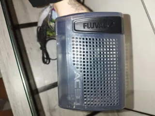 Acuario completo con accesorios