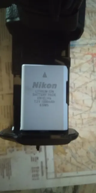 Cámara Nikon D3300 + Accesorios