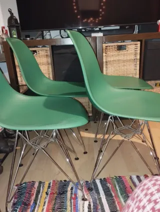 Set de 4 Sillas Comedor Cristal y Metal