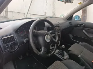 Volkswagen Golf 2001