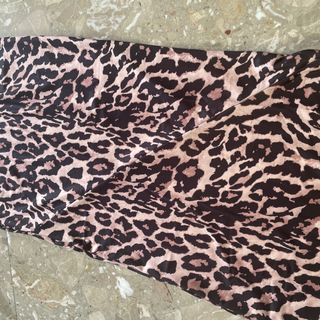 Falda estampado leopardo
