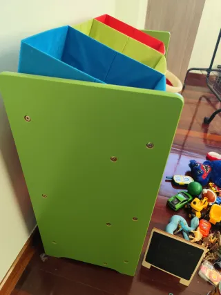 Mueble Organizador Juguetes + lote jueguetes