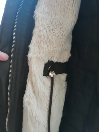 Chaquetón verde militar Pull&Bear Talla S