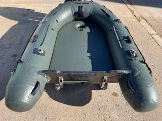 Barco hinchable pesca con ruedas