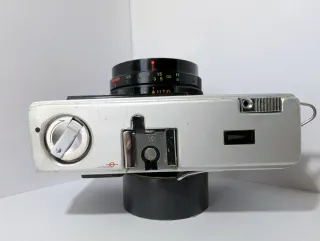 Cámara telemétrica Cosina Compact 35 E