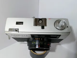 Cámara telemétrica Cosina Compact 35 E