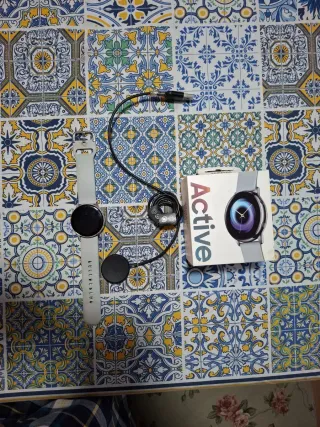 Samsung Galaxy Watch Active Gris/Blanco