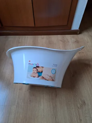 Bañera bebé recién nacido azul y blanco