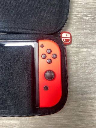 Nintendo Switch Azul/Rojo + Accesorios