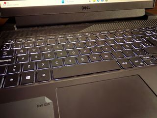 Laptop da gaming Dell G15 1151 RTX 3060