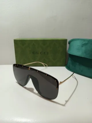 Gafas de LujoNegras y Doradas