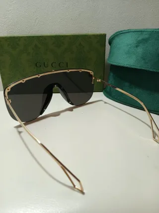 Gafas de LujoNegras y Doradas