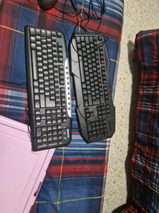 Tastiere Nere e Argento