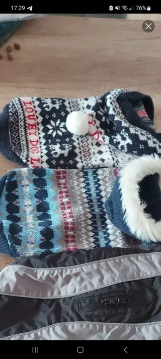 Abrigo para perro azul para blanca